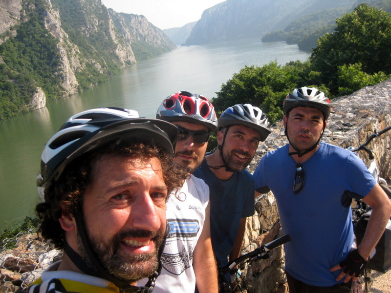 Recorriendo el Danubio y Serbia en bicicleta