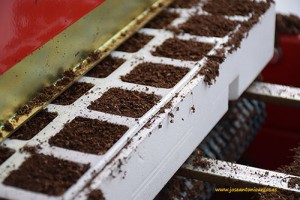 Máquina de siembra en El Plantel Semilleros