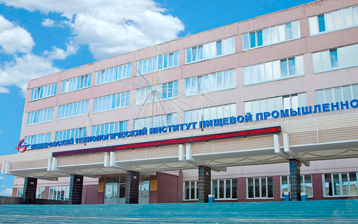 La biotecnología almeriense penetra en Rusia