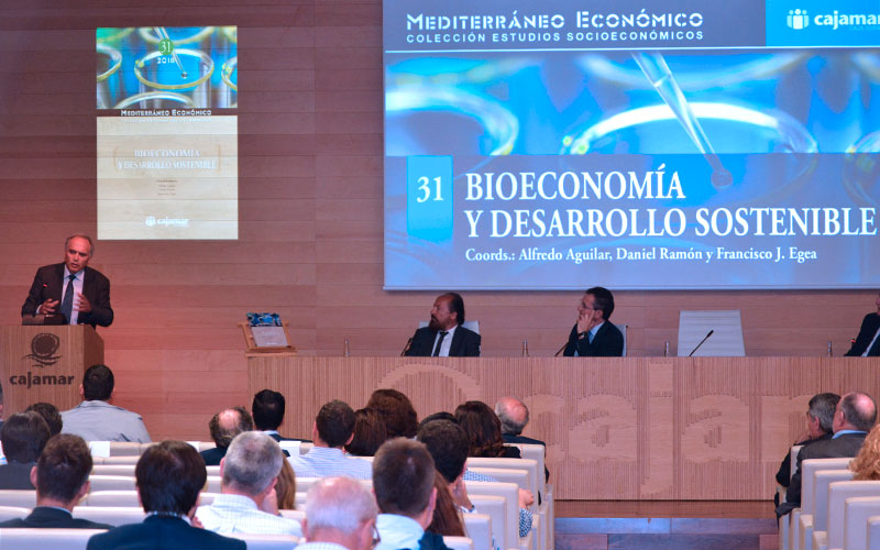 Bioeconomía y desarrollo sostenible, último volumen de Mediterráneo Económico