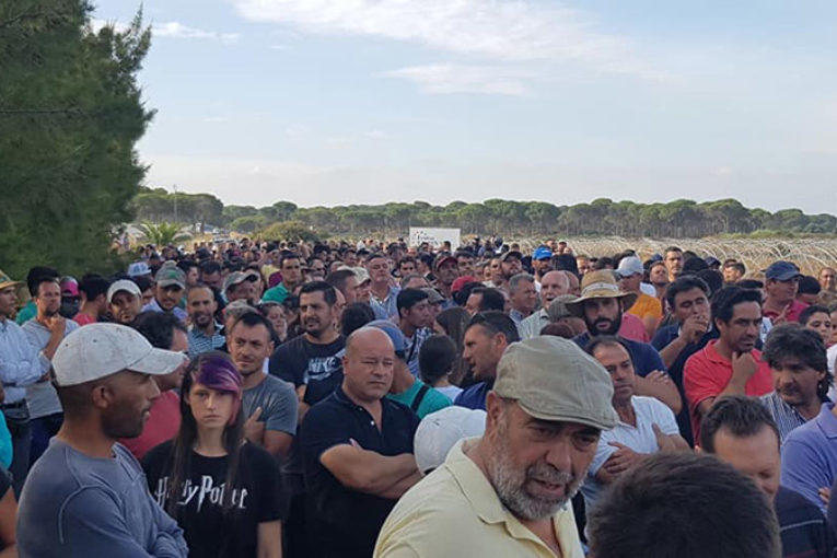 Vecinos de Lucena en Huelva evitan el cierre de pozos