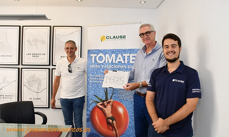 Sorteo de un viaje entre los productores de tomate Clause