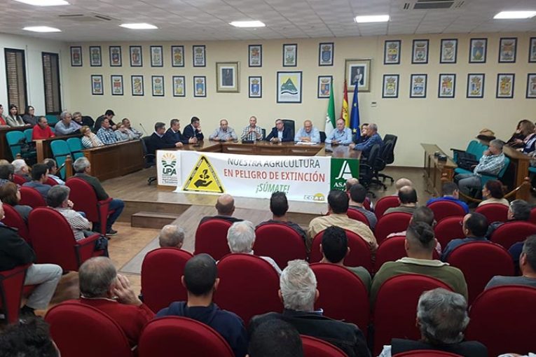 Los agricultores de Málaga secundan el 19N de Almería y Granada