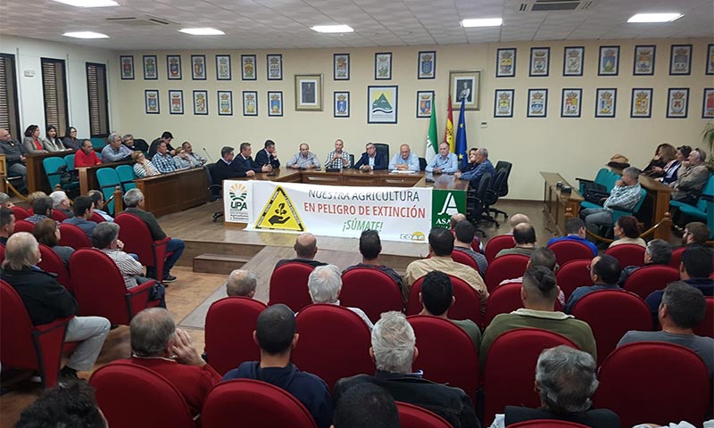 Los agricultores de Málaga secundan el 19N de Almería y Granada