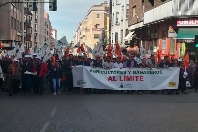 #AgricultoresAlLímite posponen las protestas por el coronavirus