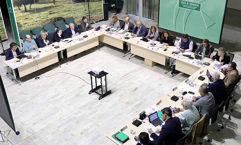 Crespo presenta 3 medidas para financiar al sector agrícola