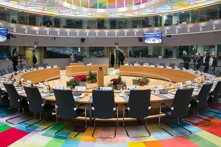 Asaja, Coag y Upa reclaman 'medidas de mercado' a la UE