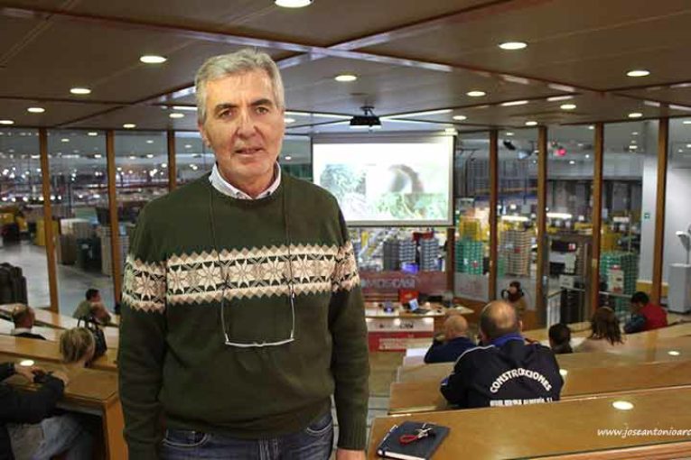 El Rey se interesa por la problemática del campo almeriense