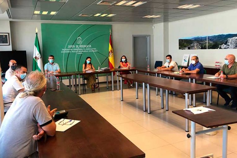 Los regantes de Adra buscan alternativas a la escasez de agua