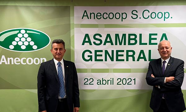 Alejandro Monzón y Joan Mir, presidente y director general de Anecoop respectivamente. /joseantonioarcos.es