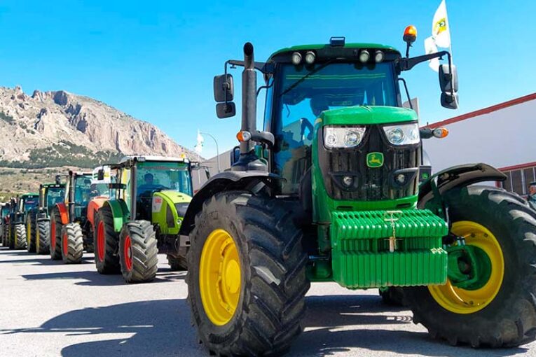 Tractorada en Los Vélez
