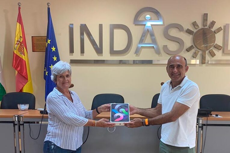 Una agricultora de Indasol ganadora del sorteo de pepino de Nunhems