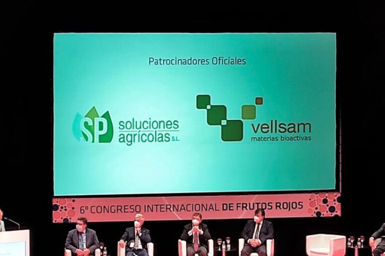 Los microbiológicos Bactron y Rhyzoprime en el Congreso de Frutos Rojos