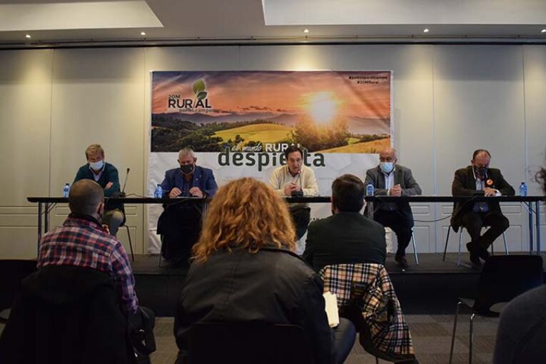 Bajo el lema #JuntosPorelCampo protesta en Madrid el 20 de marzo