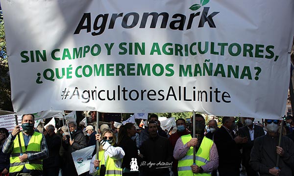 Agromark en defensa de la agricultura de Murcia. / agroautentico.com