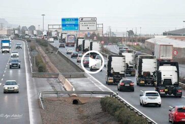 Marcha protesta de cientos de camiones por la autovía del Mediterráneo