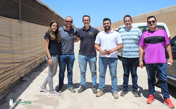 Agricultores y técnicos en las jornadas de pimiento de Vilmorin-Mikado en Almería. / agroautentico.com