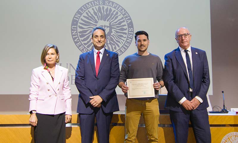 Mango regado con agua regenerada, Premio del Colegio de Ingenieros Técnicos de Almería