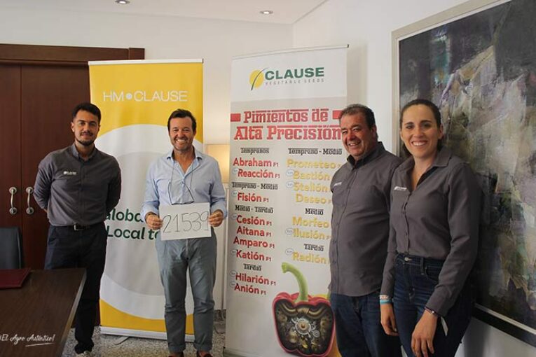 El 7º coche de los pimientos de HM.Clause viaja hasta Agrupainver