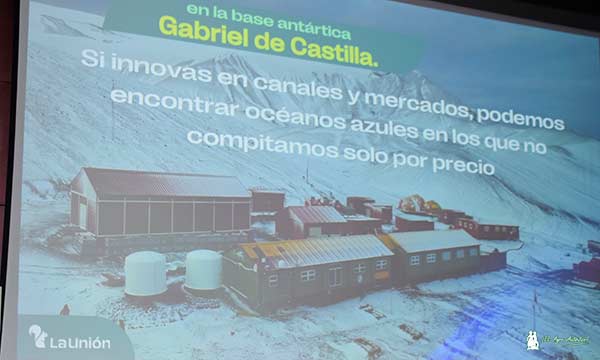 Base antártica Gabriel de Castilla / agroautentico.com
