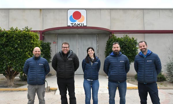 Juanma Aniorte, técnico de campo de Takii; Javier García, distribuidor local (Miguel Moreno Meroño); Silvia Miguel, patóloga de Takii; Jaime Dols, director comercial sur de Europa; y Nacho Suárez, responsable comercial en España / agroautentico.com