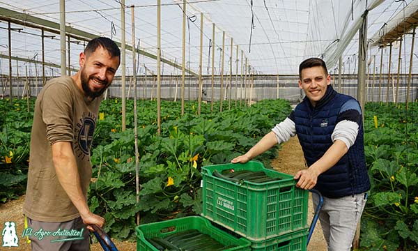 Antonio Escobar, agricultor almeriense, y Leopoldo Rodríguez, técnico Seipasa / agroautentico.com
