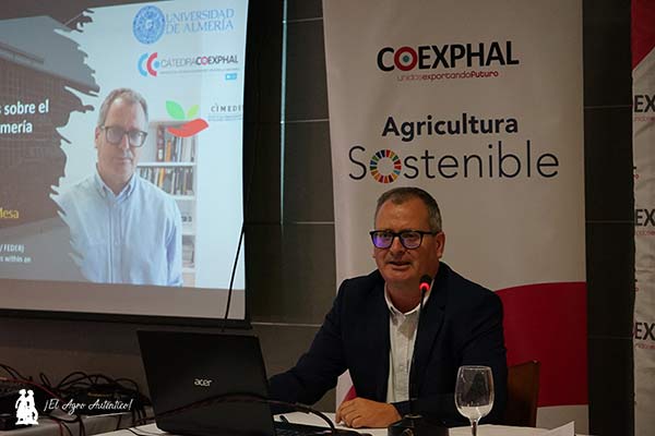 Charla de Juan Carlos Pérez Mesa con Coexphal habla del coste de producción / agroautentico.com
