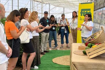 Fitó y Proexport enseñan cómo es la producción de pimiento en Murcia