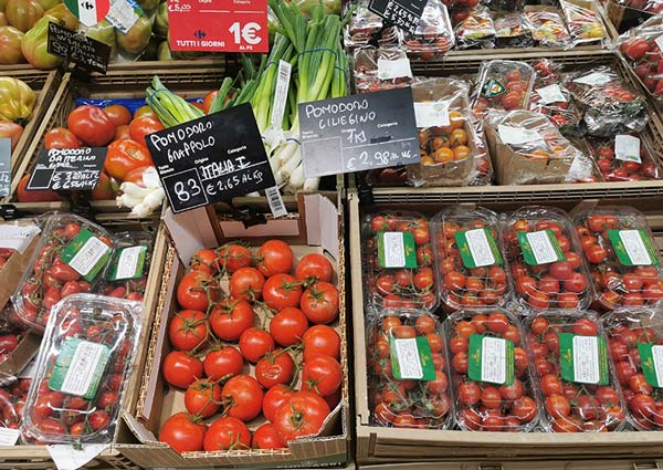 Tomates en Carrefour Italia / agroautentico.com