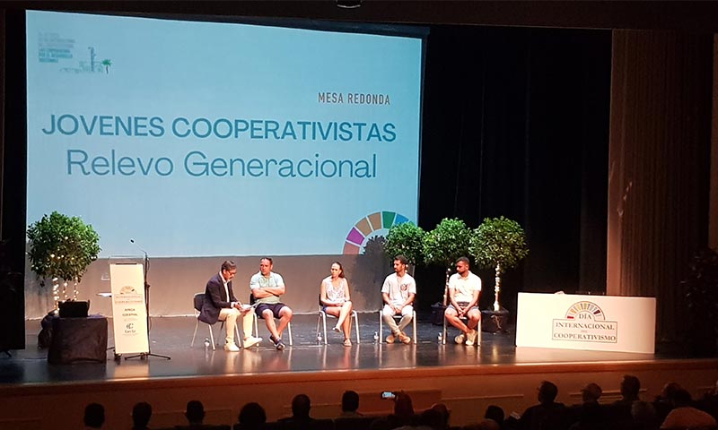 El relevo generacional centra el Día del Cooperativismo en La Mojonera