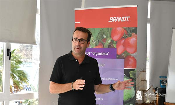 José Yánez durante su charla en la jornada de Brandt en Águilas. / agroautentico.com