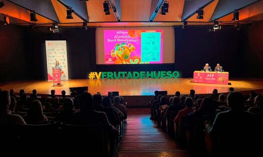 El V Congreso de Fruta de Hueso reúne a más de 900 profesionales en su edición más internacional-noticias-agroautentico.com