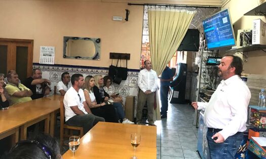 Grupo Agroponiente y Bayer-Seminis charla técnica sobre rugoso / agroautentico.com