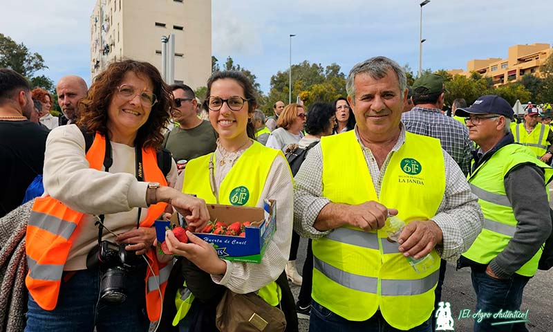 Ana Rubio en la protesta del campo español en el puerto de Algeciras / agroautentico.com