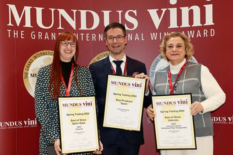 Anecoop Bodegas estrena Prowein 2024 con tres premios