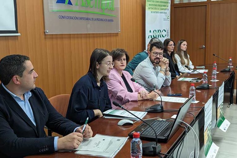 El grupo operativo Agroentool une bichos, restos vegetales y nuevos insumos