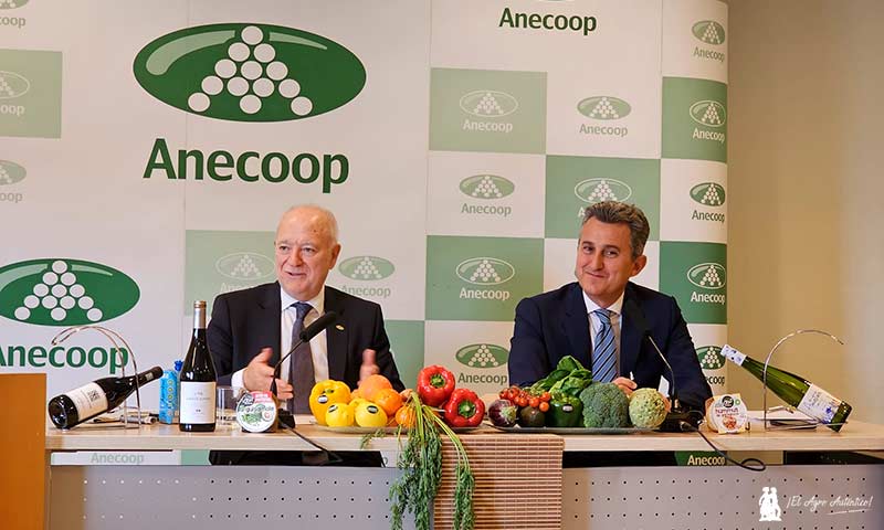 Joan Mir, director general de Anecoop, y Alejandro Monzón, presidente / agroautentico.com