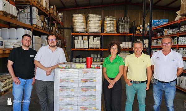 Federico y Guillermo, de Afepasa, en el almacén de Lupión y Rodríguez con Manoli, Antonio y José Manuel / agroautentico.com