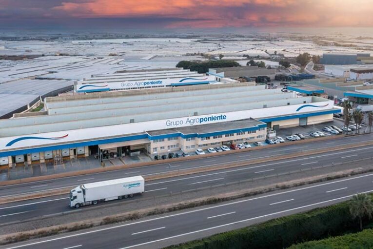 Agroponiente y Agrodolores llegan a un acuerdo para las instalaciones de AgrupaAdra