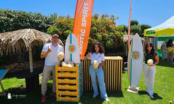 El equipo de Foodture de Fitó con el irresistible Waikiki / agroautentico.com