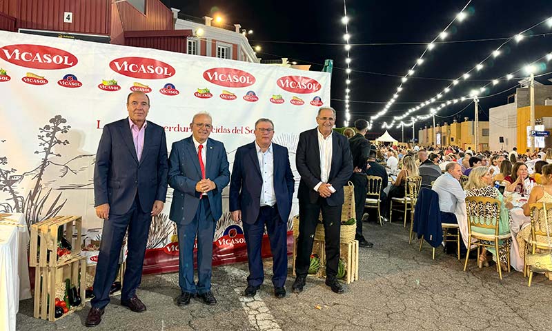 Más de 2000 personas asisten a la cena anual de Vicasol, con las frutas y verduras de la cooperativa como protagonistas 6