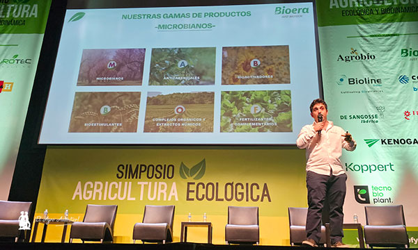 Elías Martínez, técnico de producto en Bioera habla de las micorrizas in vivo / agroautentico.com