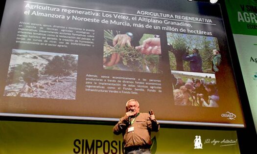 Cristóbal Aránega es director de Crisara y socio fundador de la asociación Alveial / agroautentico.com