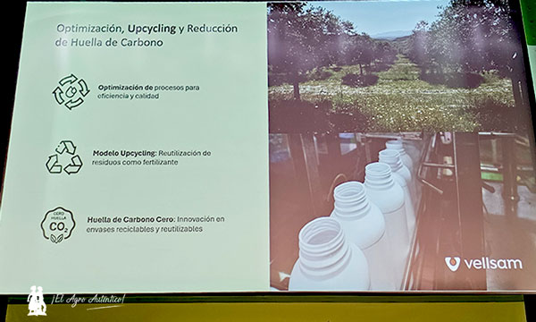 Optimización, Upcycling y reducción de huella de carbono en el Simposio de El Ejido / agroautentico.com