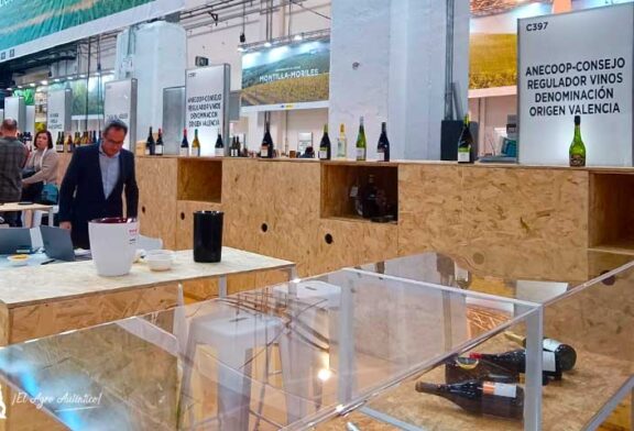 Anecoop Bodegas proyecta la calidad de sus vinos en Barcelona Wine Week