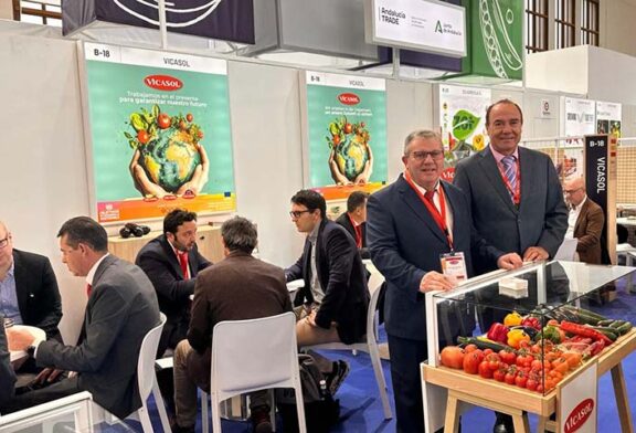 Vicasol presenta sus credenciales en robotización en líneas de tomate y pepino