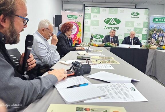 Anecoop son 50 años dejando riqueza en el pueblo y valor en el agricultor