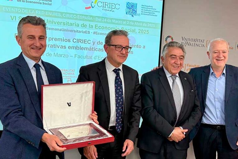 CIRIEC distingue a Anecoop por su colaboración científica y su papel ante la DANA
