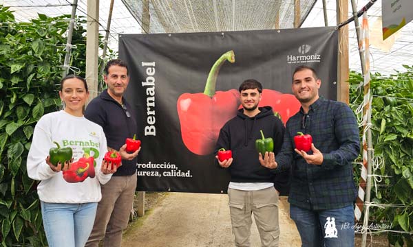 Técnicos de La Unión con Sergio López, nuevo delegado de Harmoniz / agroautentico.com