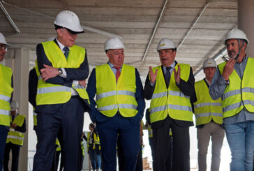 Luis Planas visita las obras de la futura sede de Unica